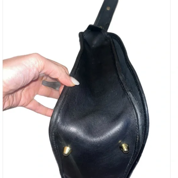 Vintage NYC Coach Stewardess Bag - Picture 9 of 11